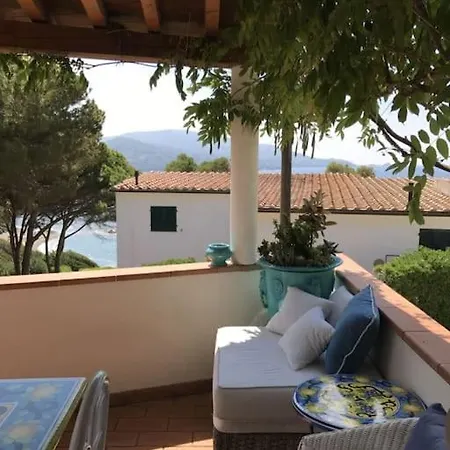 Denise Holiday home