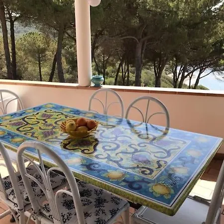 Denise Capoliveri (Isola d'Elba)